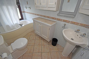 Bathroom - click for photo gallery